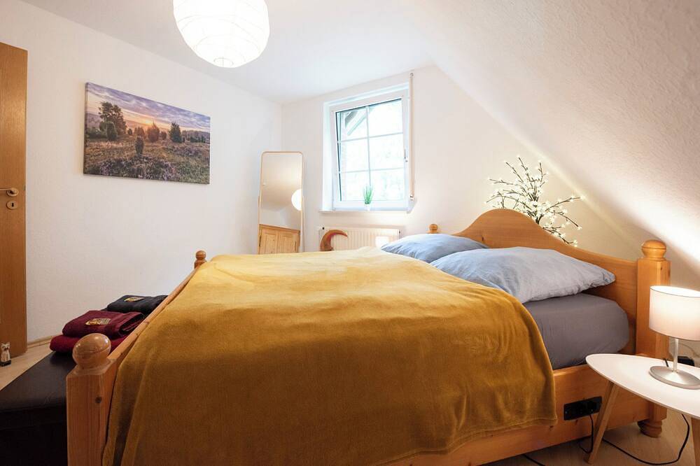 Ganze Wohnung, Heideidyll - Wohnung mit Wlan, Balkon, Grill & Garage im Grünen in Schneverdingen, Landkreis Heidekreis