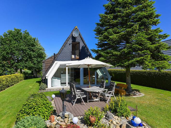 Ferienhaus für 5 Personen, mit Terrasse und Garten