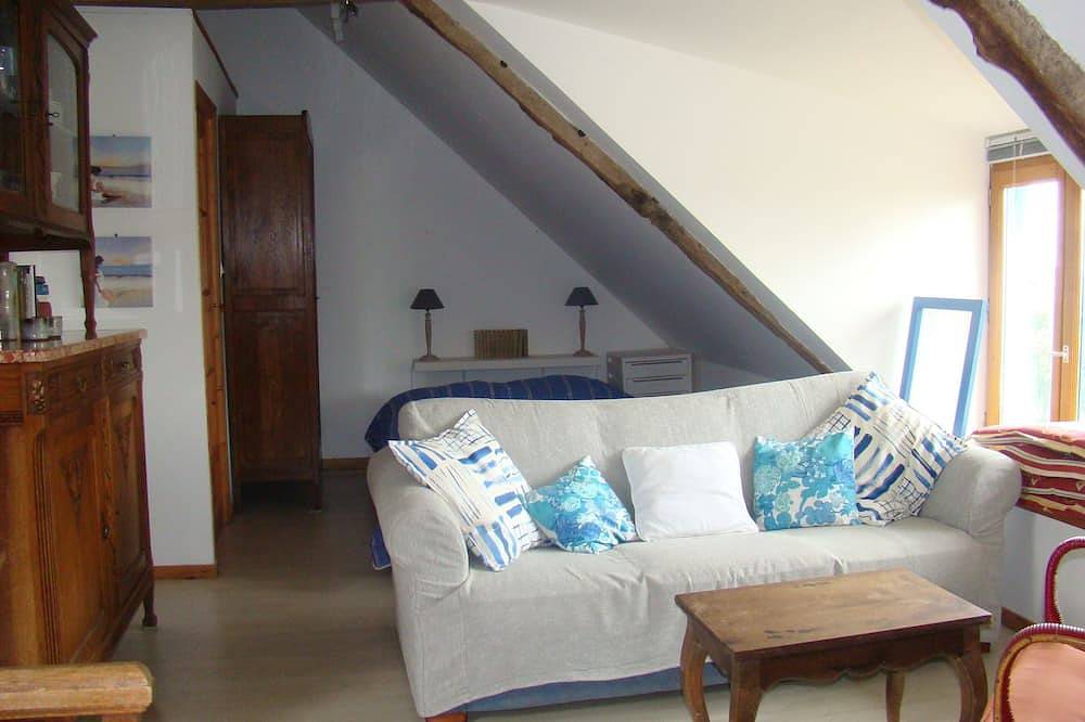 Appartement entier, La Grange - Studio dans une ancienne longère bretonne en pierres du pays in Hénanbihen, Région de Dinan