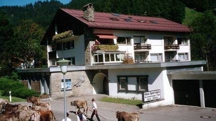 Bauernhof für 2 Personen, mit Garten, mit Haustier in Oberstdorf