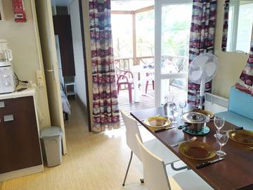 Camping pour 6 Personnes dans Laurens, Parc naturel régional du Haut-Languedoc, Photo 2