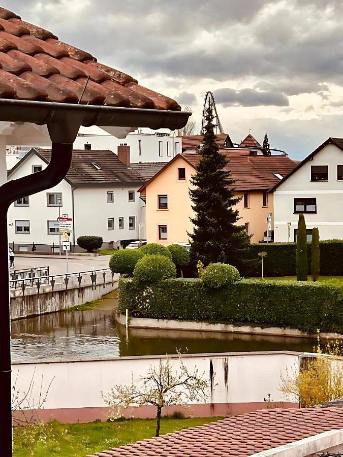 Ferienhaus für 10 Personen, mit Terrasse und Ausblick in Europa-Park - 3