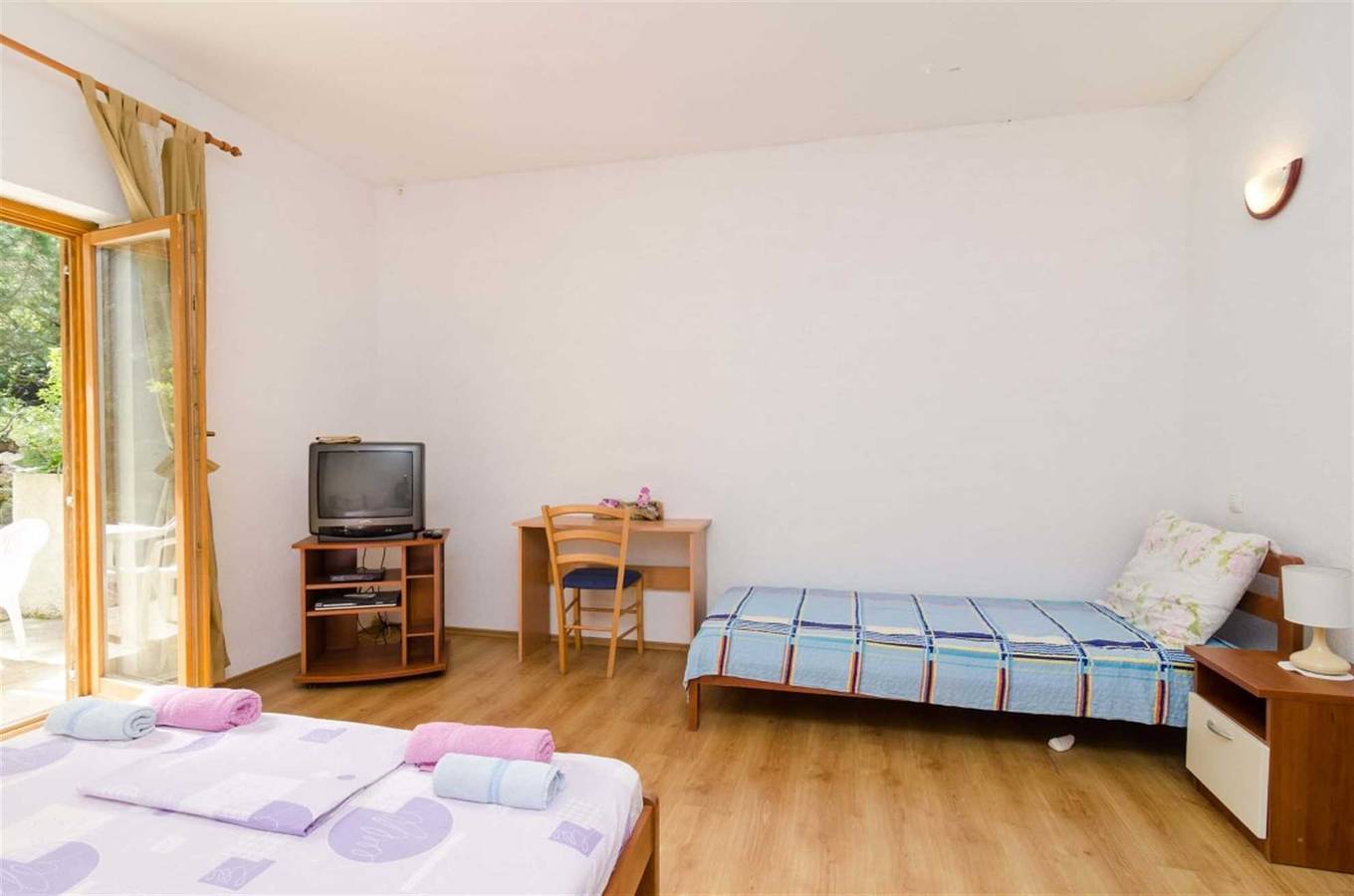 Ganze Wohnung, ##Kalk in der Kokosnuss## in Mljet