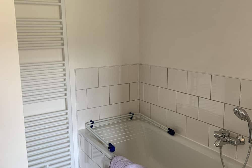 Ganze Wohnung, Traumhaft gelegene Ferienwohnung in Schlangenbad in Schlangenbad, Rheingau-Taunus-Kreis
