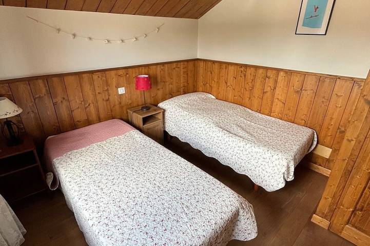 Chalet l’orée du Cambre - 8 personnes in Saint-Pierre-dels-Forcats, Parc naturel régional des Pyrénées catalanes