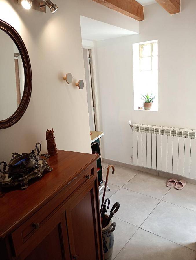 Standard Double Room with Fan in Volonne, Région de Forcalquier