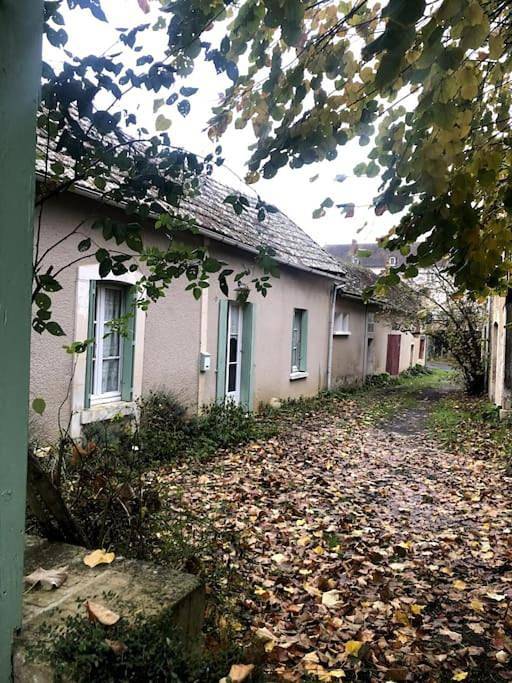 Gîte pour 4 personnes, avec jardin, animaux acceptés à Saint-Pierre-de-Maillé - 3