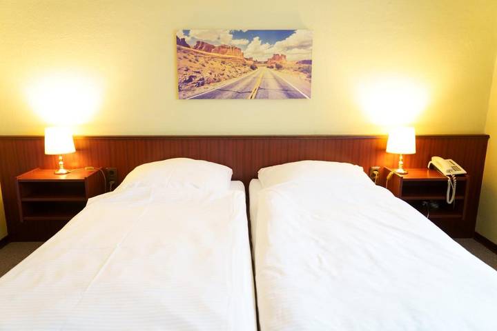 Hotel für 2 Personen, mit Terrasse in Seesen - 3