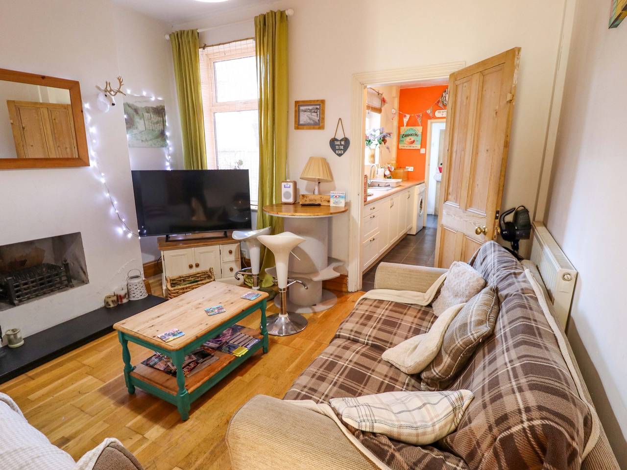 Seaside Cottage in Cleethorpes, Grimsby and Cleethorpes