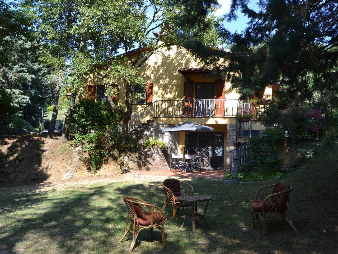 Freistehendes Haus mit Garten zur alleinigen Nutzung in Umbertide, Valtiberina