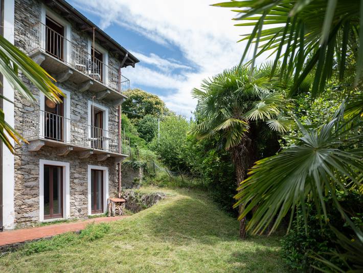 Ferienhaus für 4 Personen, mit Balkon und Garten sowie Seeblick