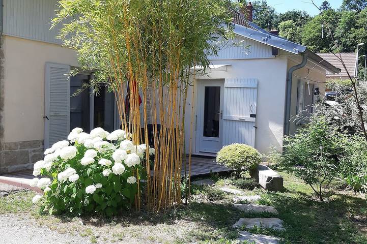 Gîte pour 4 personnes, avec Terrasse et Jardin