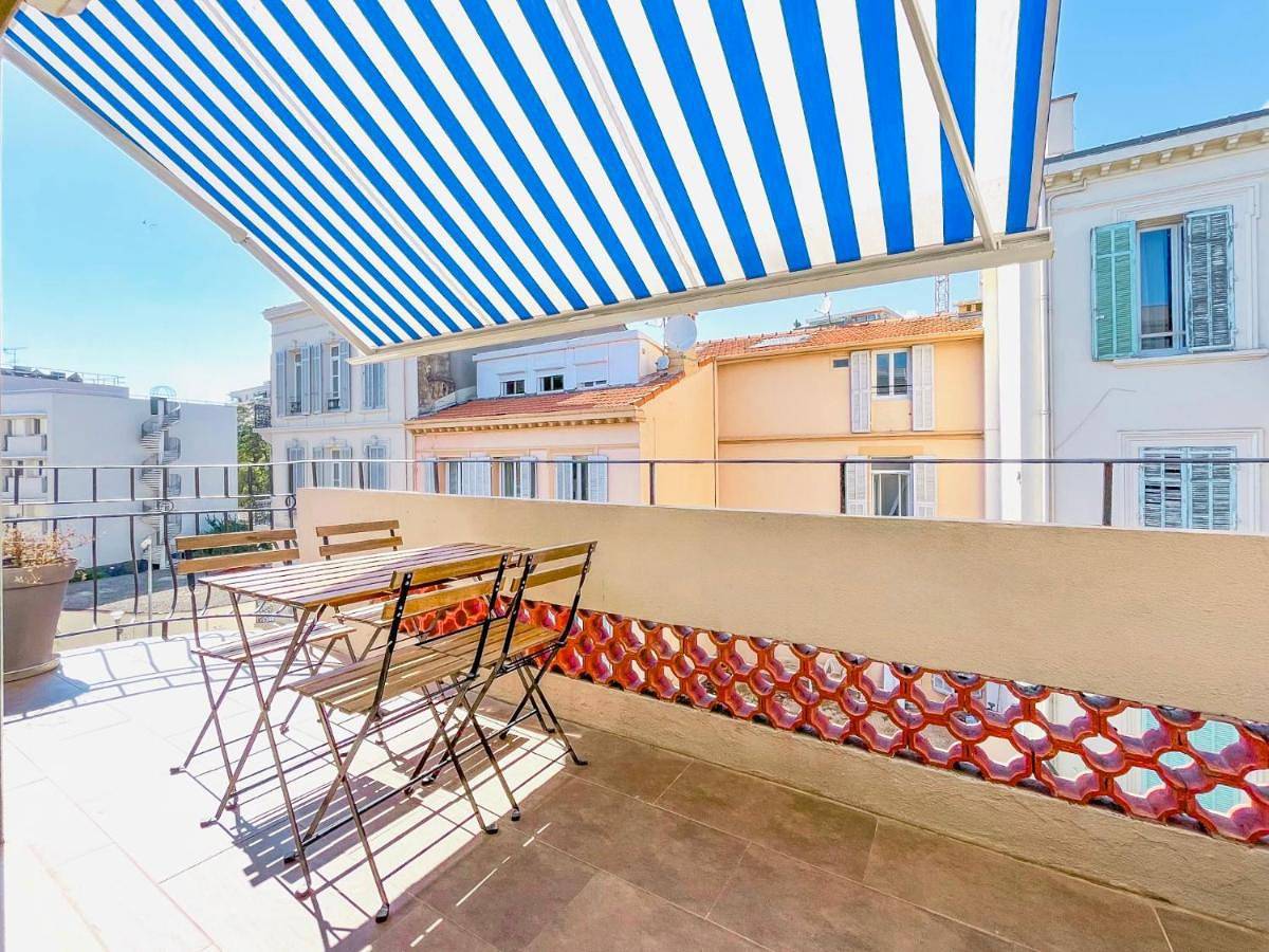 Appartement entier, Le Palmazur - Cannes Center Near Sea in Cannes, Côte méditerranéenne (France)