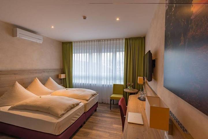 Hotel Central - Doppelzimmer Firstclass in Frankenthal, Kurpfalz