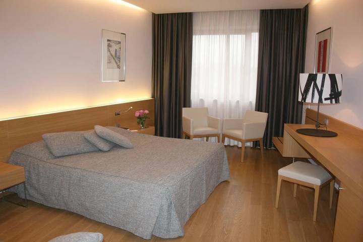 Hotel für 3 Personen, mit Terrasse