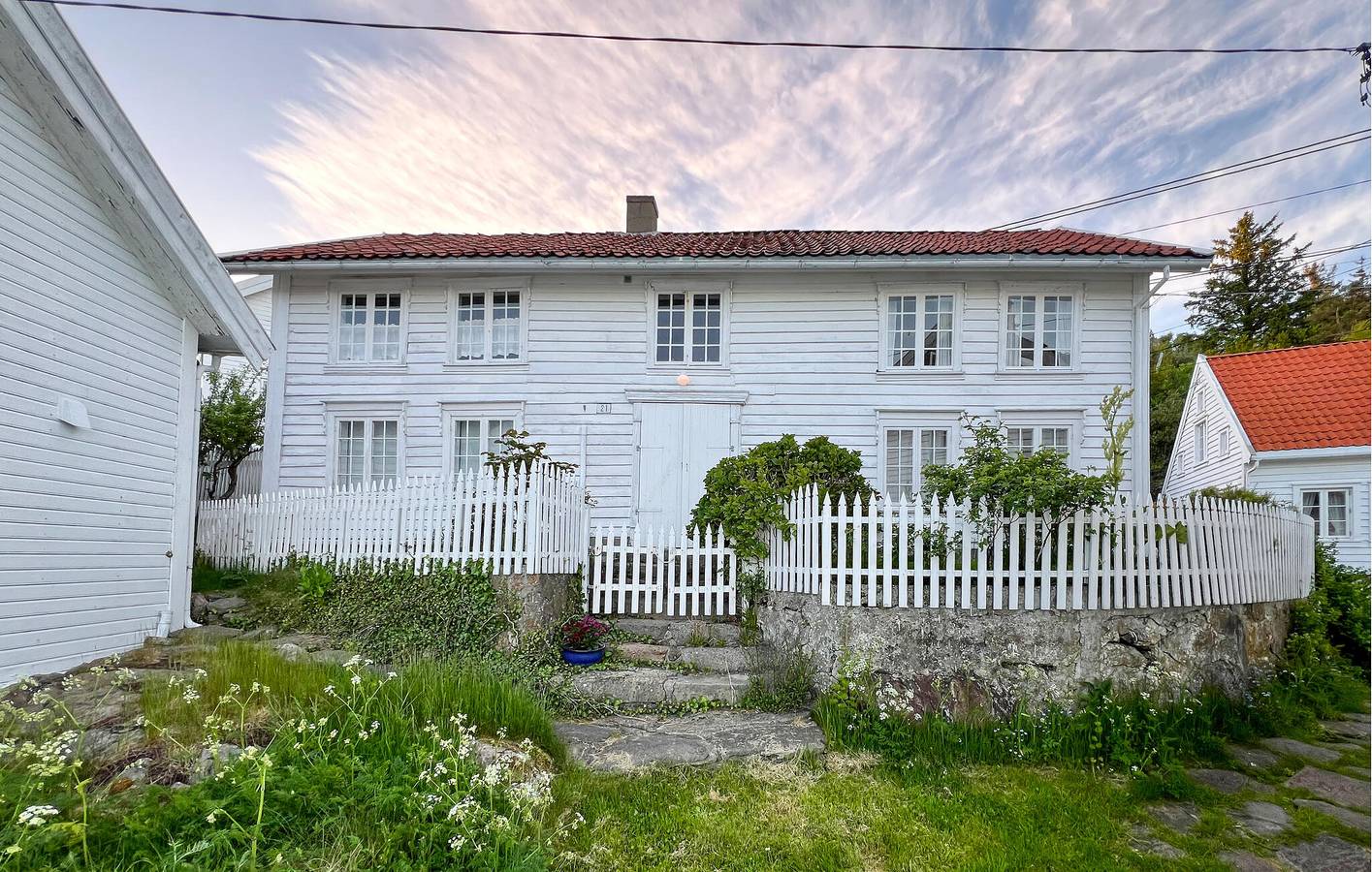 Ferienhaus für 8 Personen mit Terrasse in Farsund