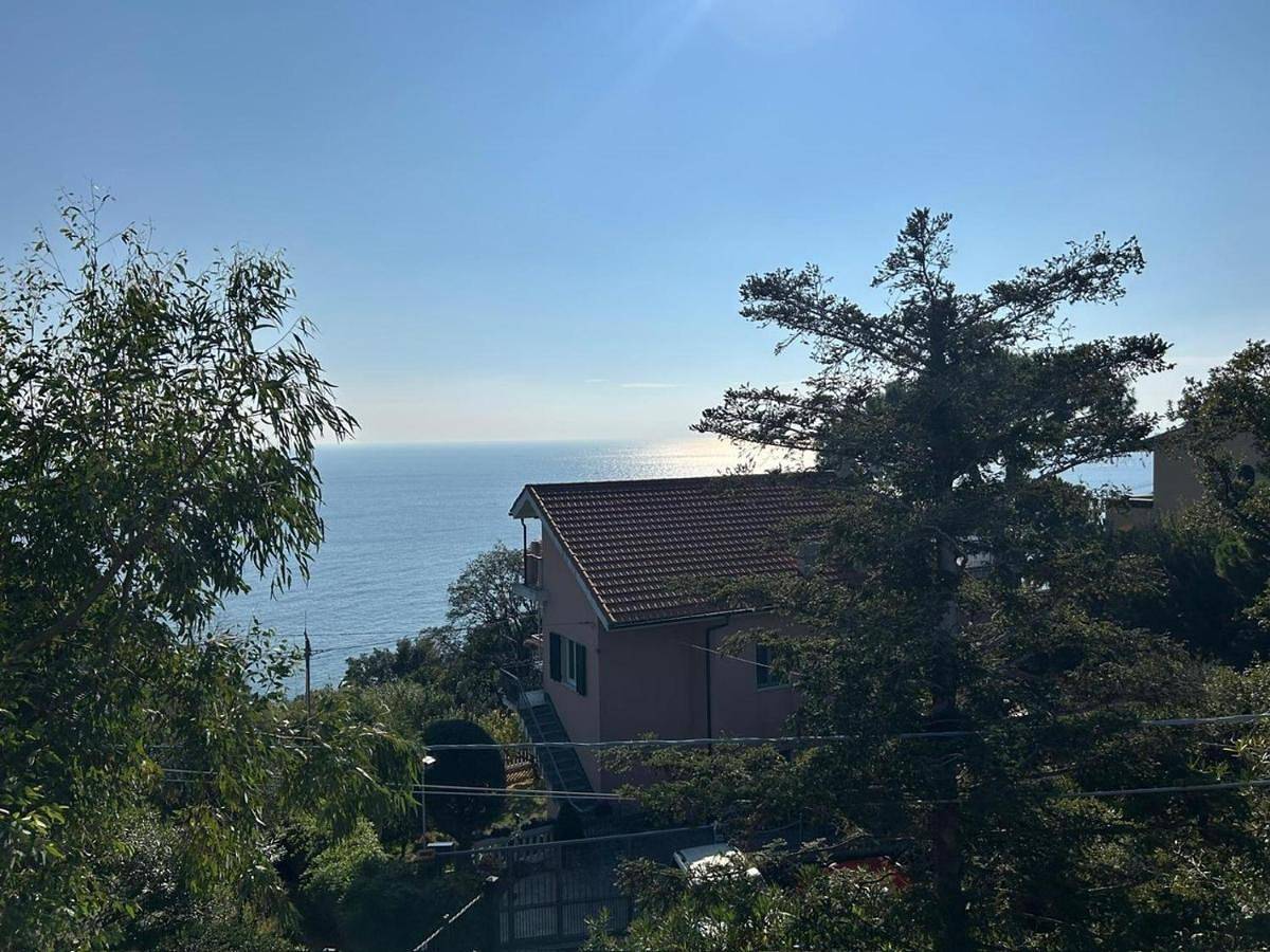 Peaceful Villa in Nature, Near the Sea in Celle Ligure, Riviera di Ponente