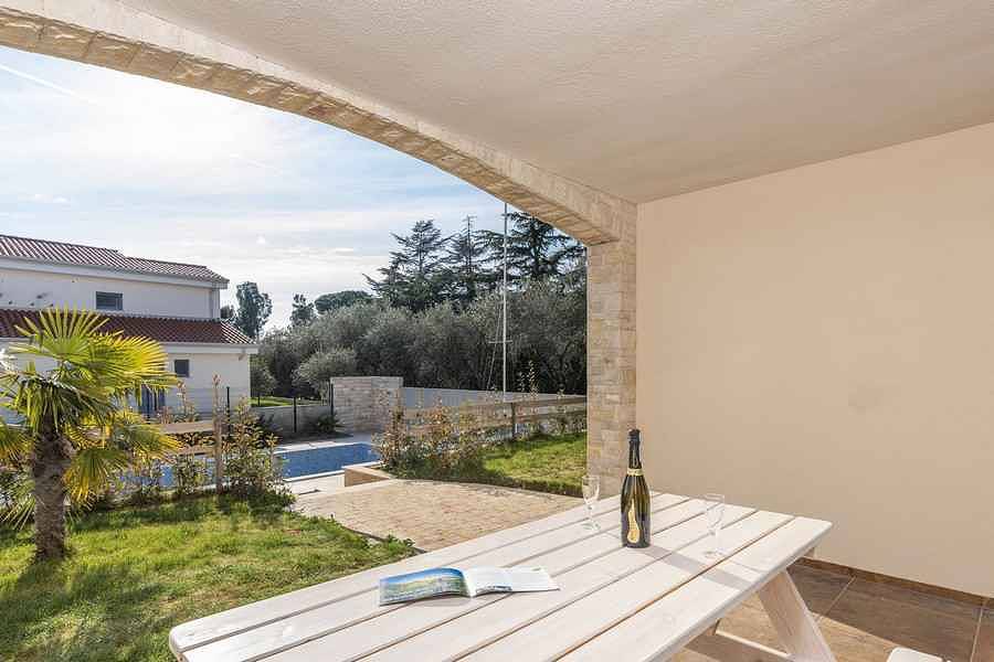 Ferienhaus mit Klimaanlage und Außenpool  in Lovrecica, Umag und Umgebung