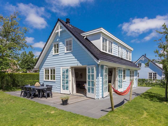 Vakantiehuis voor 10 personen, met Terras en Tuin in Noordwijk