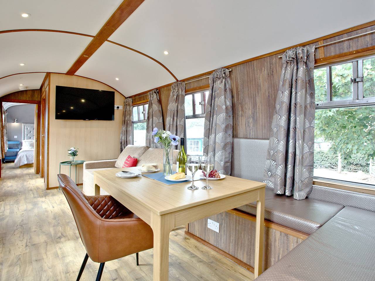 Brunel Boutique Railway Carriage 1 in Dawlish Warren, Dawlish