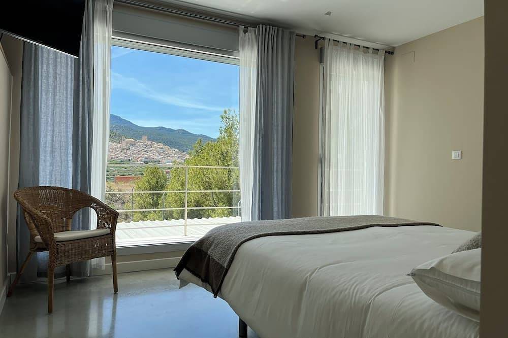 Villa de Lujo Situada en un Entorno Rural de Ensueño in Moratalla, Murcia Inland