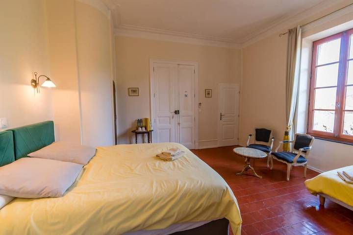 Chambre d’hôte pour 2 personnes, avec piscine ainsi que jardin et jacuzzi à Olonzac - 4