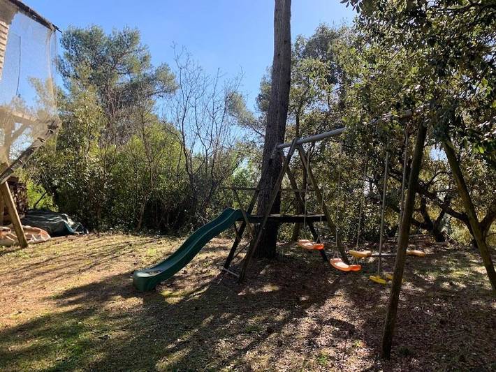 Location de vacances pour 8 personnes, avec vue et jardin ainsi que piscine et terrasse, animaux acceptés à Saint-Jean-de-Cuculles - 3