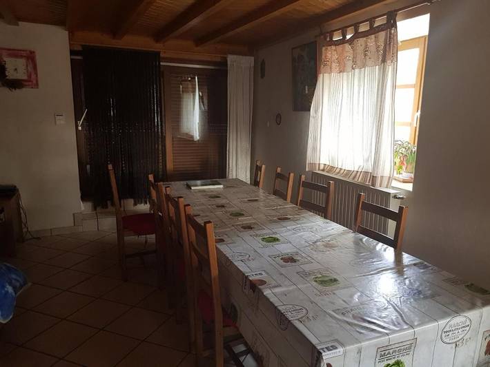 Location de vacances pour 6 personnes, avec jardin et vue, animaux acceptés à Lapte - 3