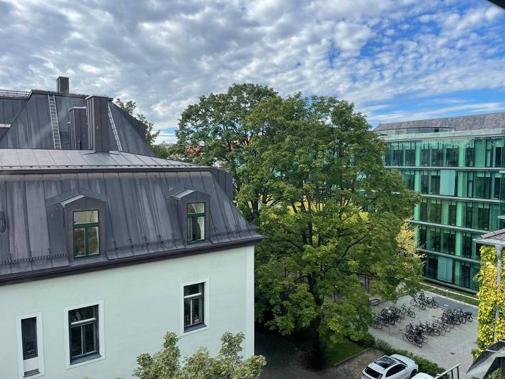 Ferienwohnung für 4 Personen, mit Ausblick und Garten, mit Haustier in München Schwabing - 2