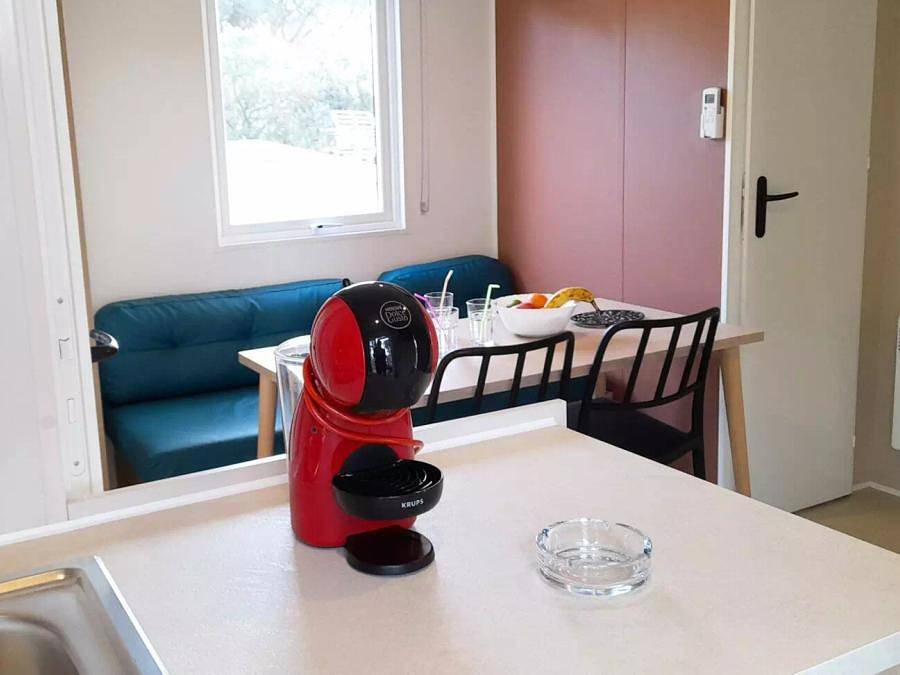 Camping Tikayan Les Cigales - Mobile home 6 persons - Colorado Standard 3 Rooms 4/6 People Air-conditioned + Tv in Le Muy, Mediterranean Coast (France)