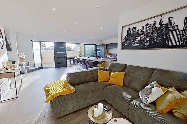 Villa pour 8 personnes, avec jardin ainsi que piscine et jacuzzi au Grau-d'Agde