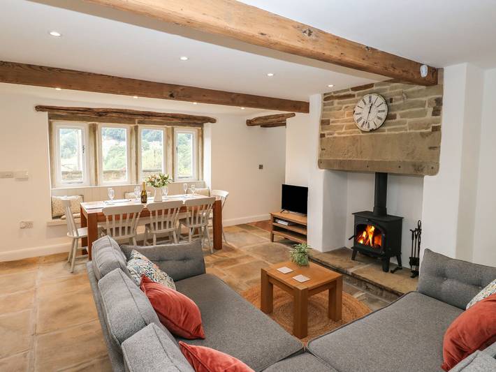 Cottage for 8 people, with View in Holmfirth