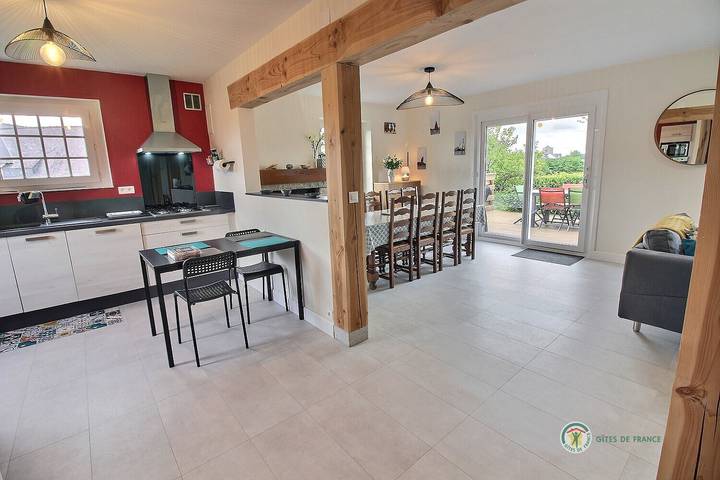 Gîte pour 8 personnes, avec jardin et terrasse à Penvénan - 4