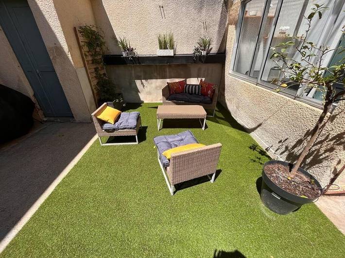Location de vacances pour 6 personnes, avec jardin à Aigues-Vives (Aude)