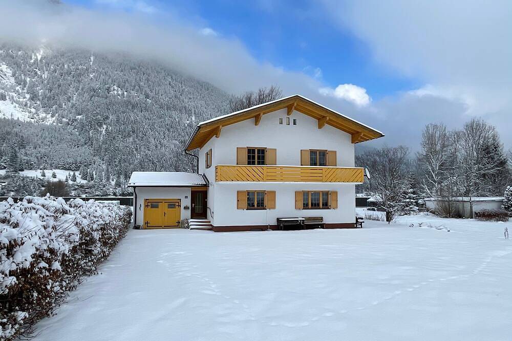 Ferienhaus für 12 Gäste mit 190m² in Bichlbach in Lechtaler Alpen, Bichlbach