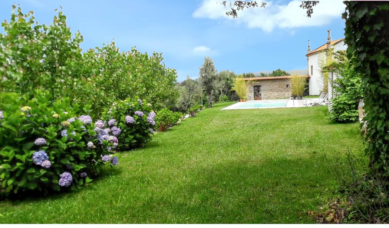 Casa encantadora em Covelas com piscina e vista para a montanha in Covelas, Distrito de Braga
