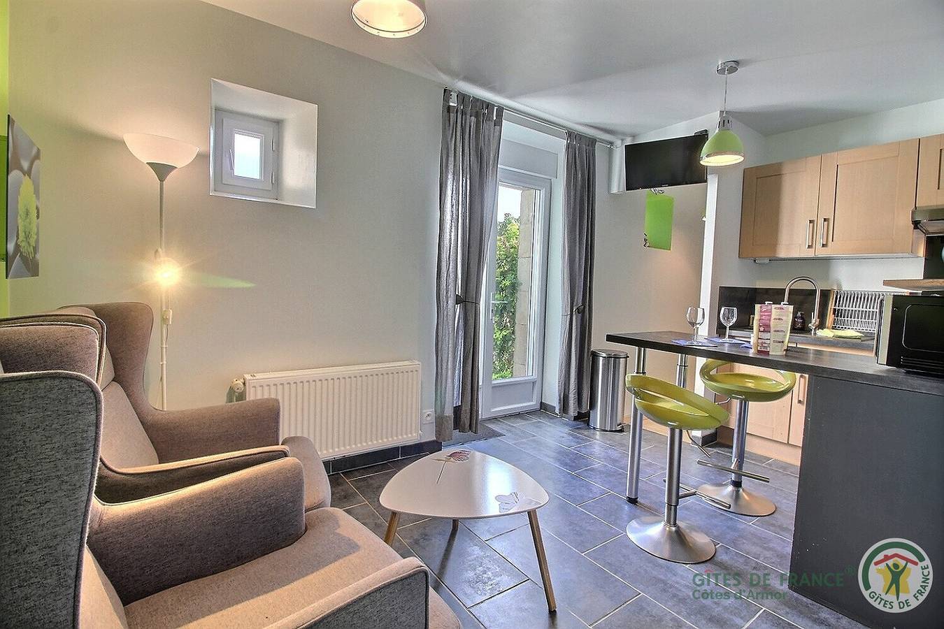 Pavao in Ploubalay, Región de Dinan