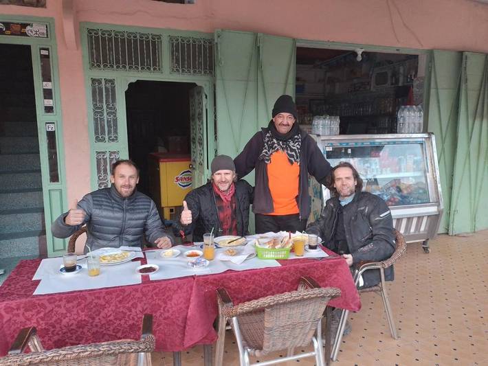 Hôtel pour 3 personnes, avec terrasse