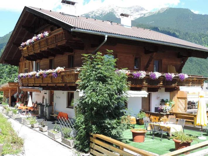 Vakantiewoning voor 2 personen, with Balkon and Terras as well as Uitzicht in Lermoos