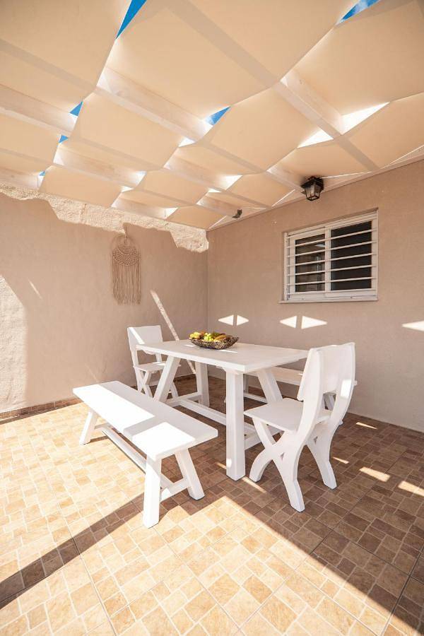 Serenitas, family house with great views in Chania i okolice