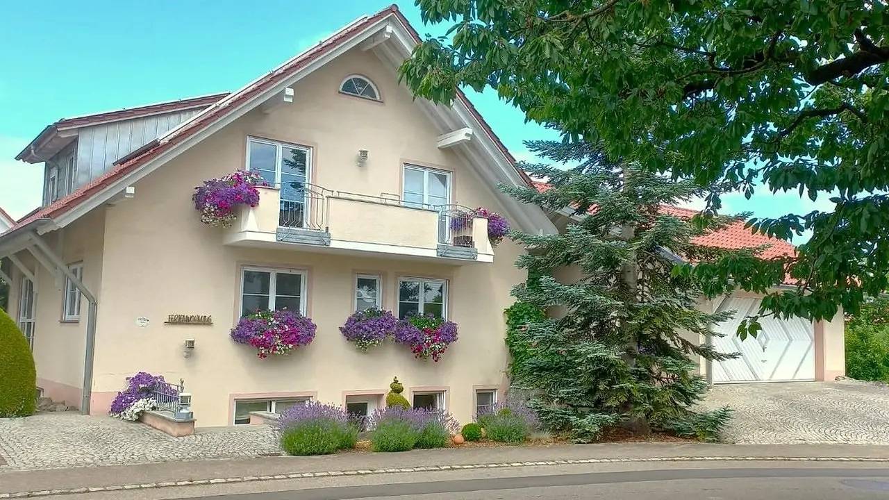 Ganze Ferienwohnung, Ferienwohnung für 8 Personen (80 m²) in Tettnang in Tettnang, Region Bodensee-Oberschwaben