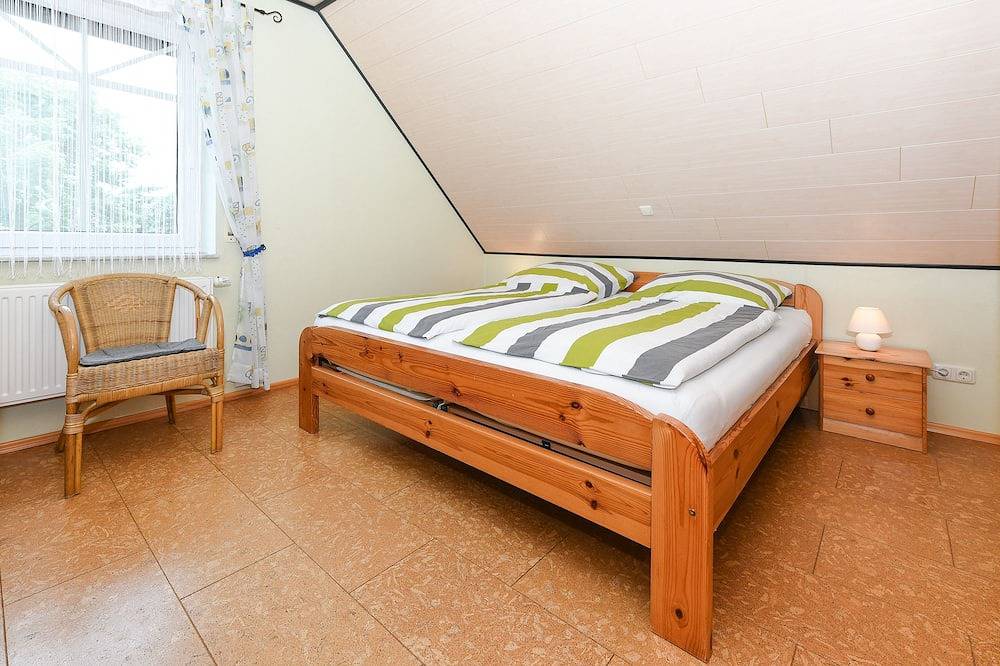 Ganze Wohnung, Ferienwohnung Lee - Haus Flinthörn in Altharlingersiel, Neuharlingersiel