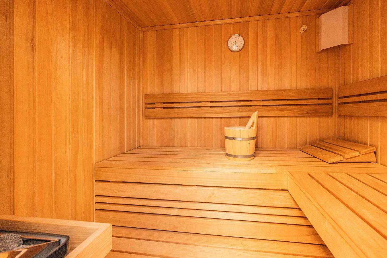 Ganze Wohnung, Ferienwohnung mit Sauna, Seeblick und Balkon am Stettiner Haff in Zirchow, Usedom