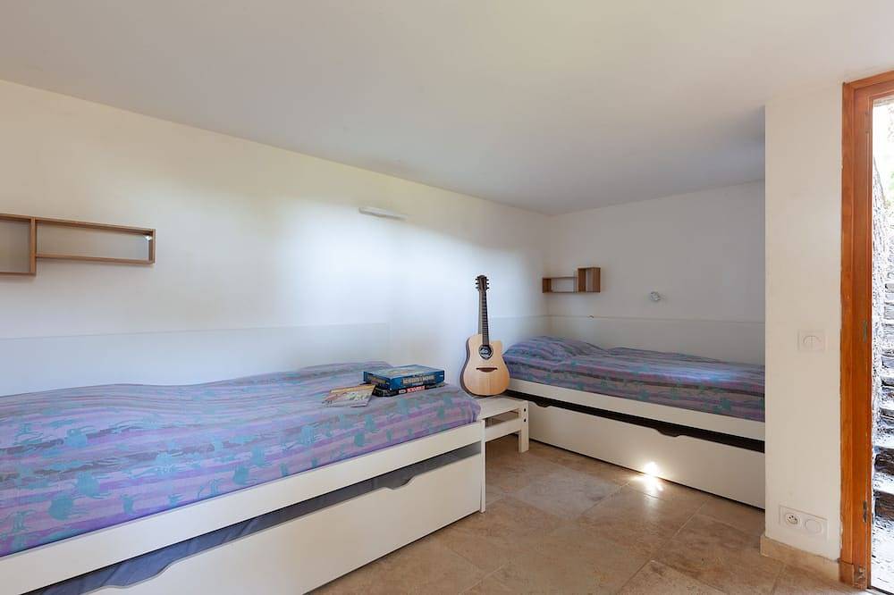 Private Estate Gaou Benat, Sehr Schönes Haus Mit Blick Auf Das Meer, Ruhige Natur Sonne in Cap Bénat, Bormes-les-Mimosas