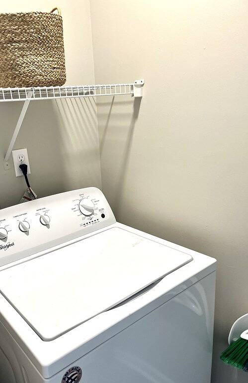 Ganze Wohnung, Location! | Walk to Stadium and Toomer’s | Cozy 4Br Condo in the Heart of Auburn in Auburn (AL), Alabama