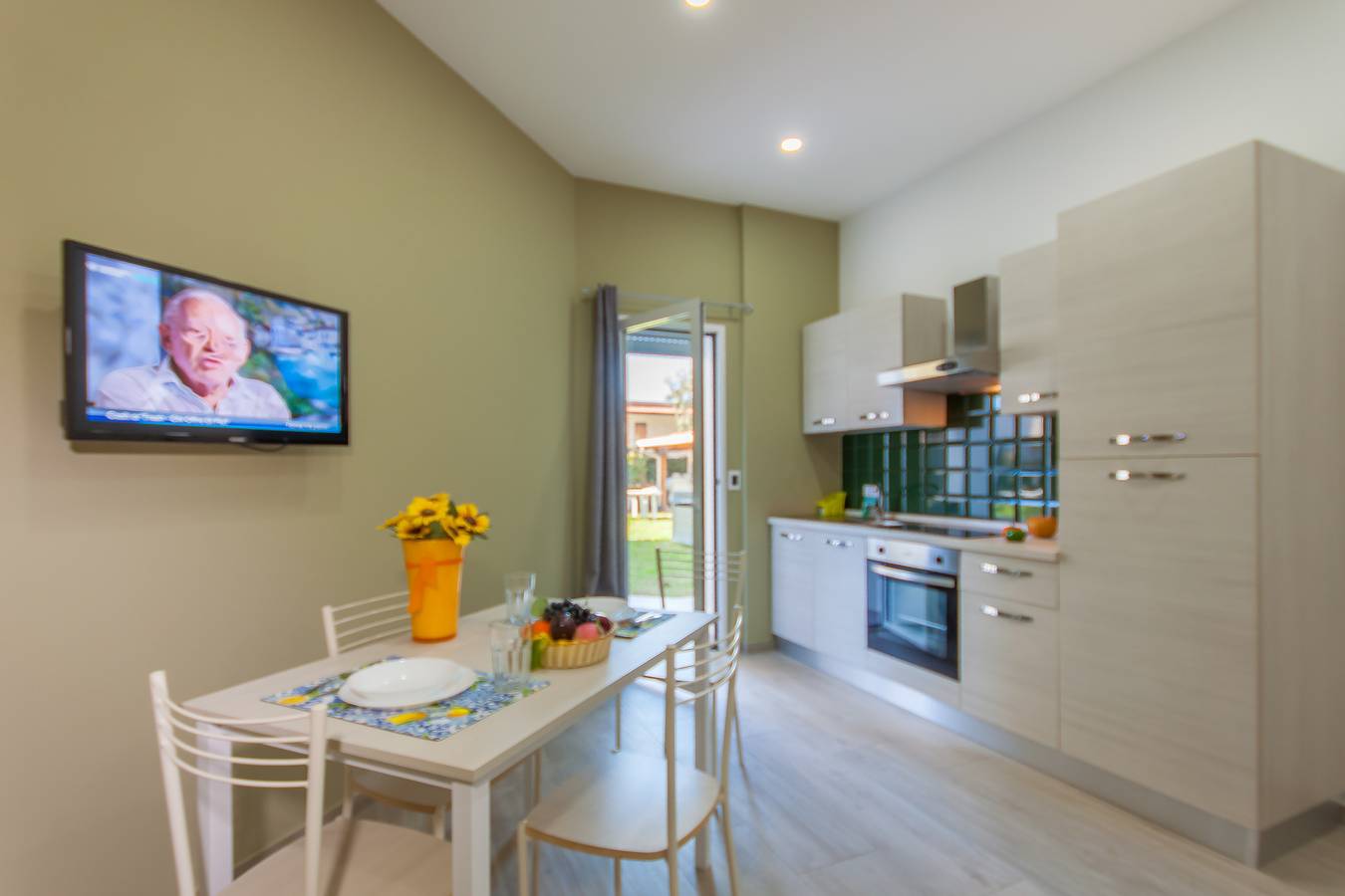 Appartamento intero, Casa Smeralda a 200m From The Sea in Villaggio delle Conchiglie, Augusta (comune)