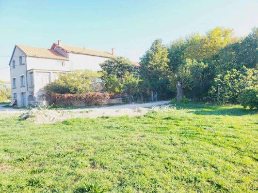 Villa pour 6 personnes, avec jardin ainsi que jacuzzi et piscine à Orange - 2