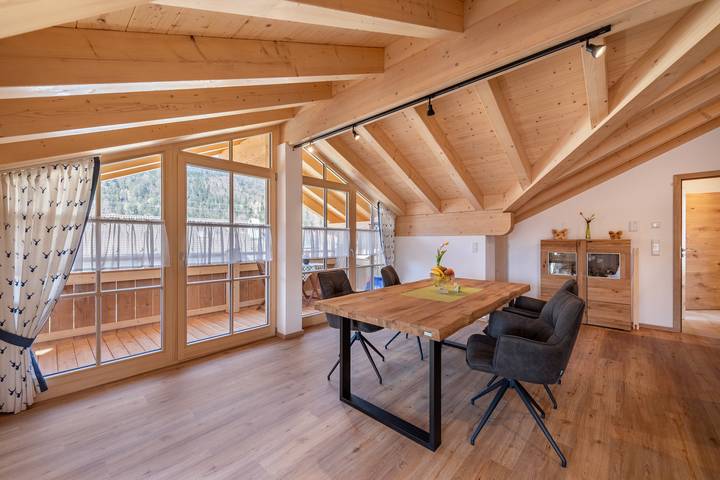 Ferienwohnung für 5 Personen, mit Balkon und Garten