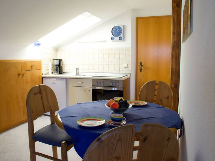 Ferienwohnung für 2 Personen, mit Balkon und Garten sowie Seeblick in Lechbruck am See - 3