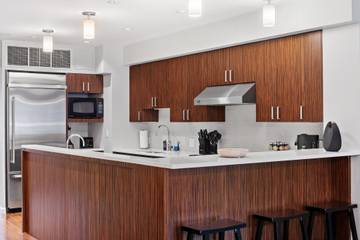 Vacation Rental for 6 Guests in Manhattan, New York City, Picture 2